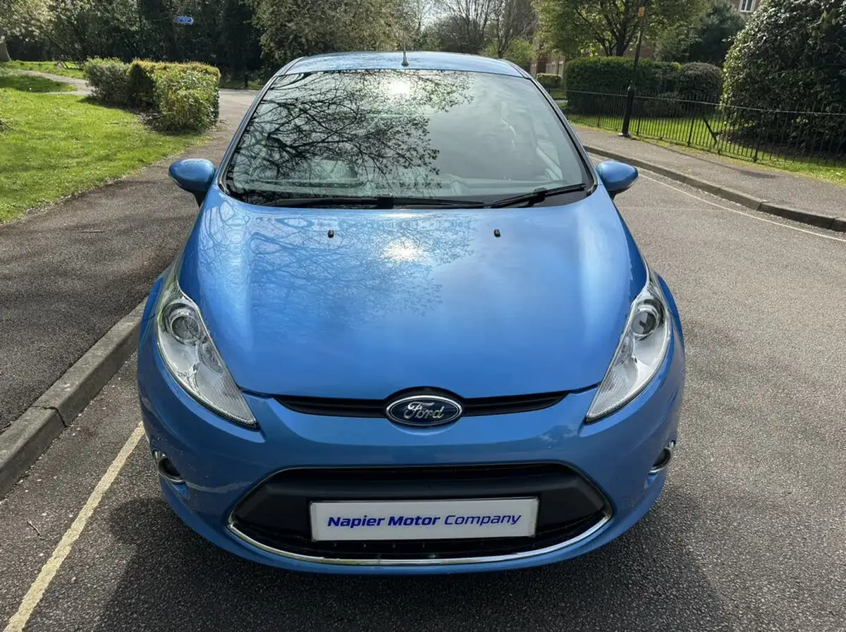2009-ford-fiesta-125-zetec-5d-big-29