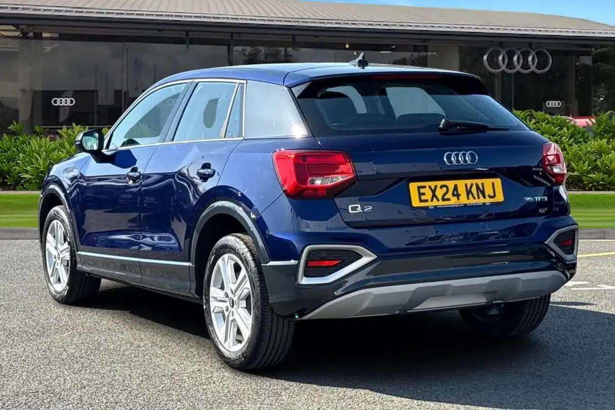 2024-audi-q2-15-35-tfsi-sport-s-tronic-big-1