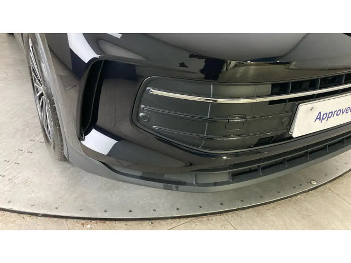 2025-volkswagen-tiguan-15-etsi-life-150ps-big-39
