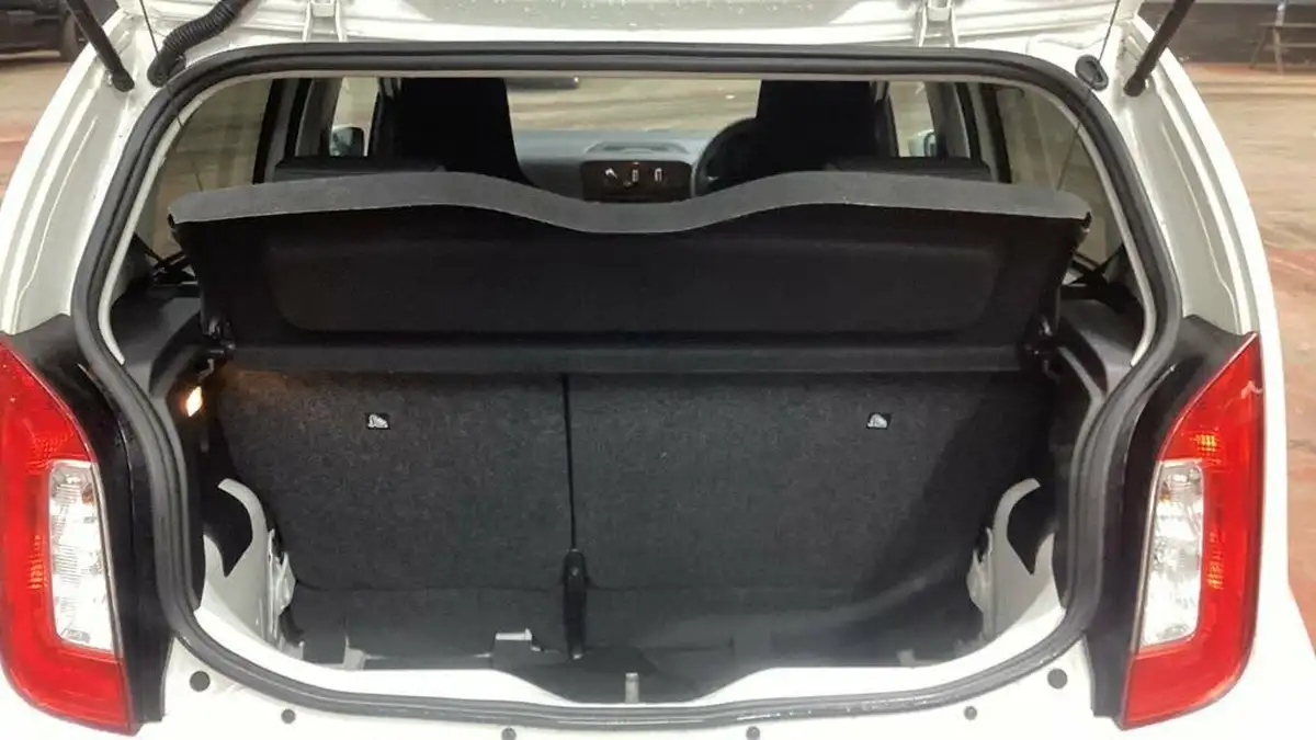 2016-skoda-citigo-10-mpi-black-edition-5d-big-8