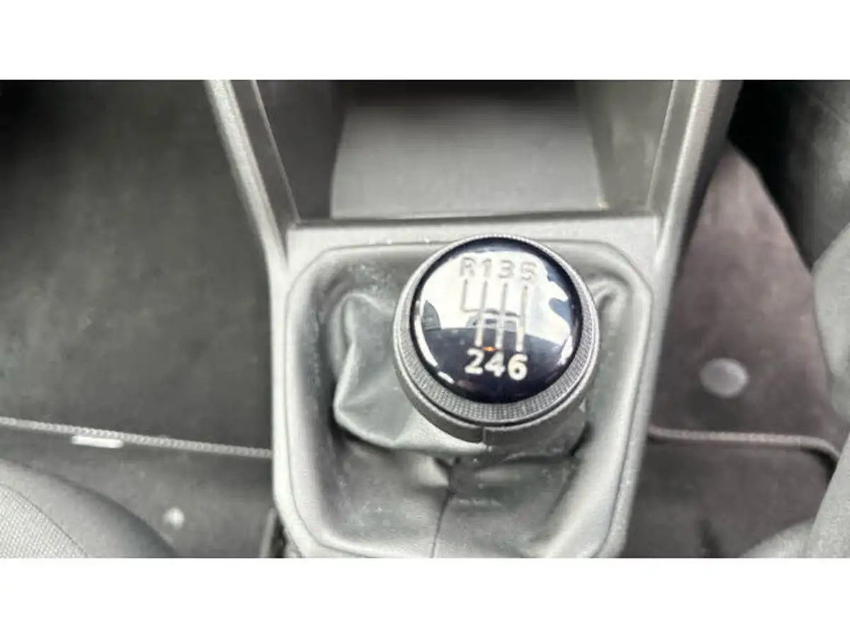 2022-dacia-sandero-big-12