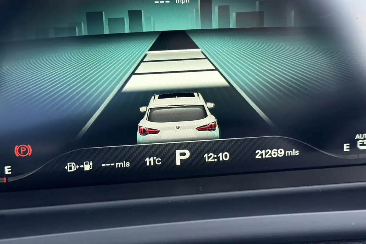 2023-mg-hs-15t-gdi-trophy-258ps-plug-in-hybrid-auto-big-14