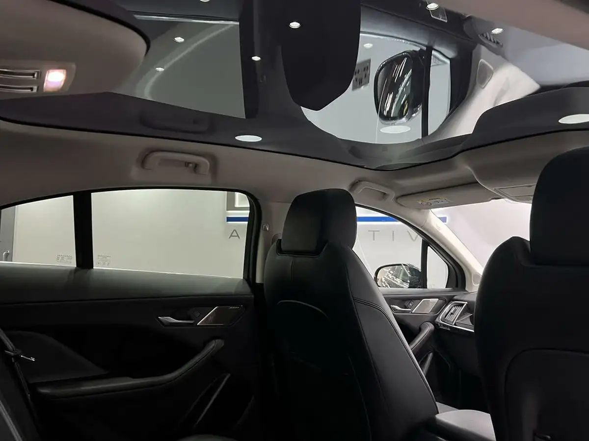 2020-jaguar-i-pace-ev400-s-big-64