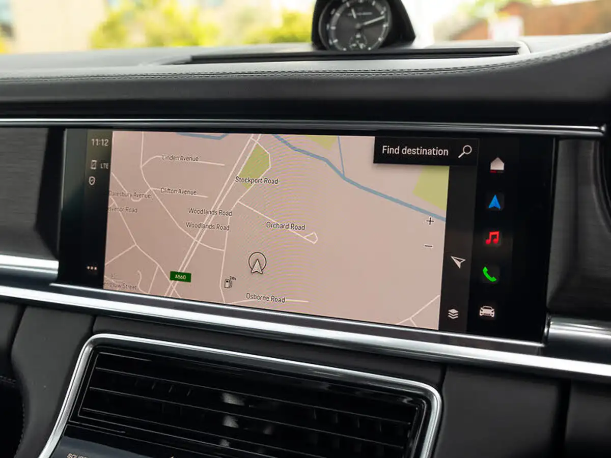 2022-porsche-panamera-30-4-e-hybrid-platinum-edition-hatchback-big-7