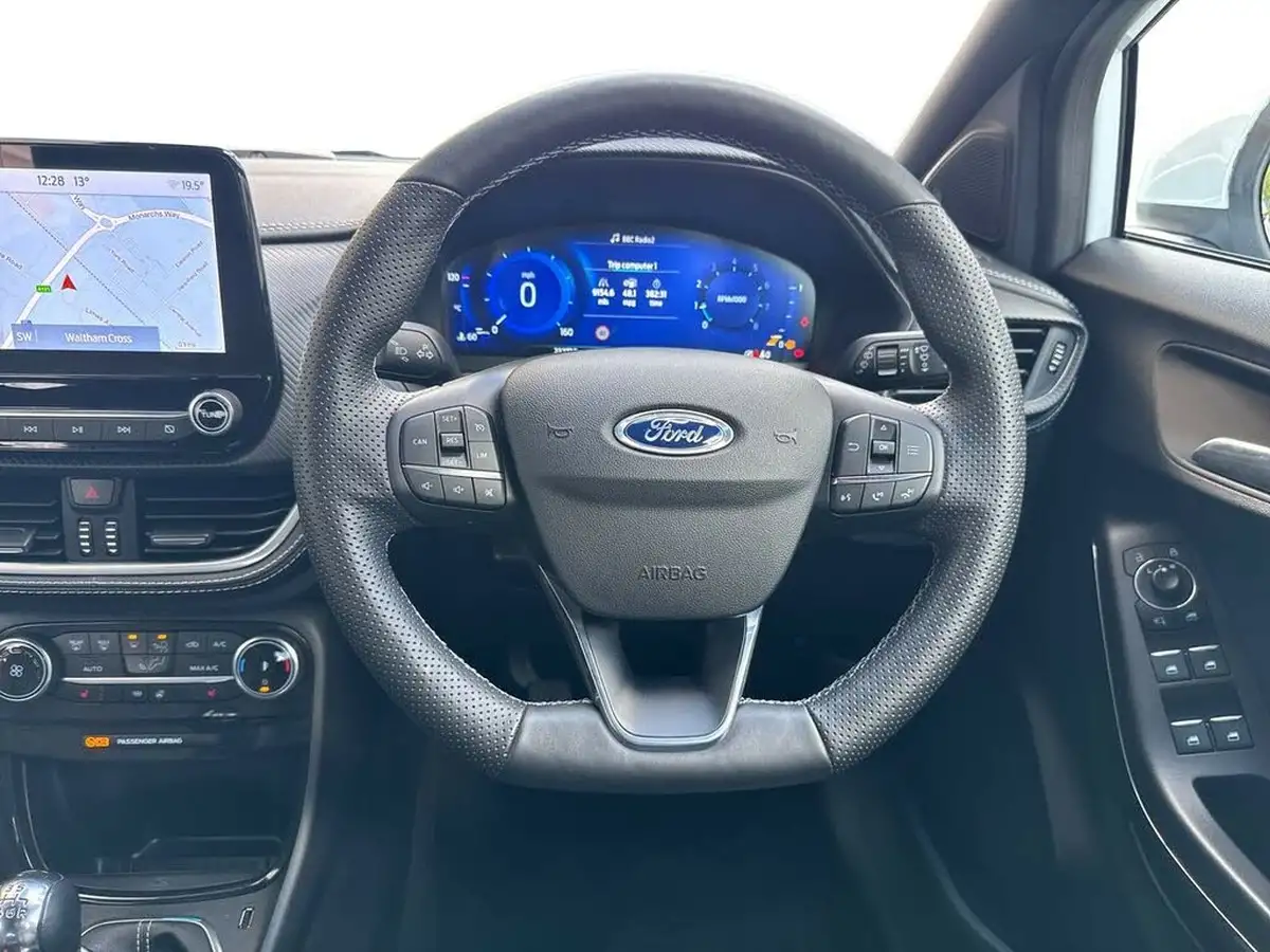 2022-ford-puma-suv-10-st-line-vignale-125ps-big-16
