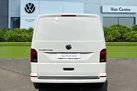 2024-volkswagen-transporter-small-3
