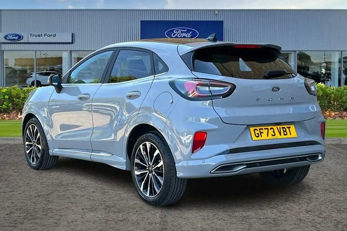2023-ford-puma-suv-10-st-line-vignale-155ps-auto-big-1