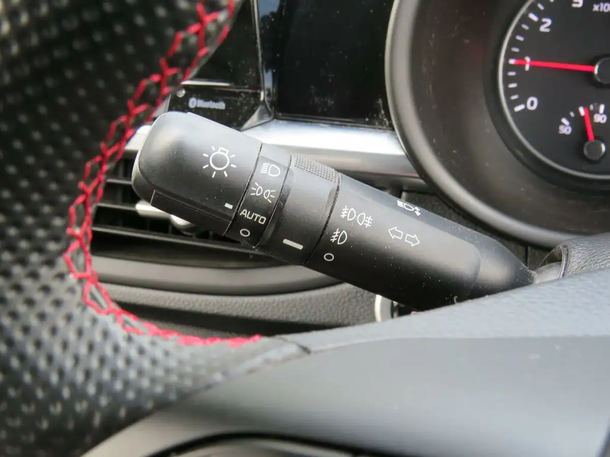2023-kia-picanto-10-t-gdi-gt-line-s-big-22