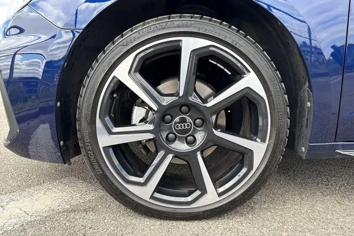 2025-audi-a1-15-35-tfsi-black-edition-big-8
