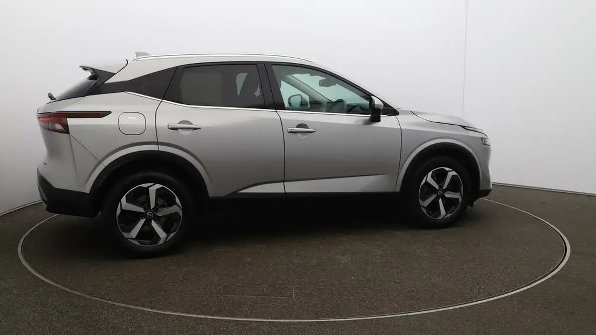 2022-nissan-qashqai-13-dig-t-n-connecta-140ps-big-42