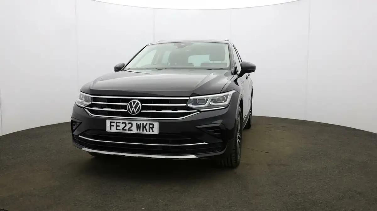 2022-volkswagen-tiguan-15-tsi-elegance-big-33