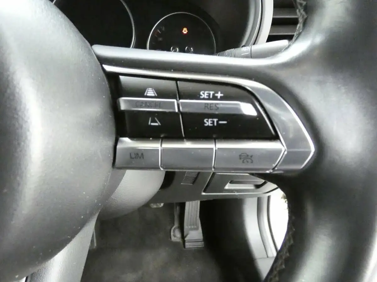 2020-mazda-mazda3-20-se-l-180ps-hatchback-5d-big-10