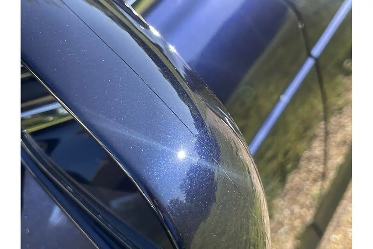 2006-bentley-azure-68-big-73