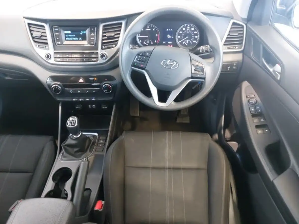 2016-hyundai-tucson-17crdi-blue-drive-s-big-2