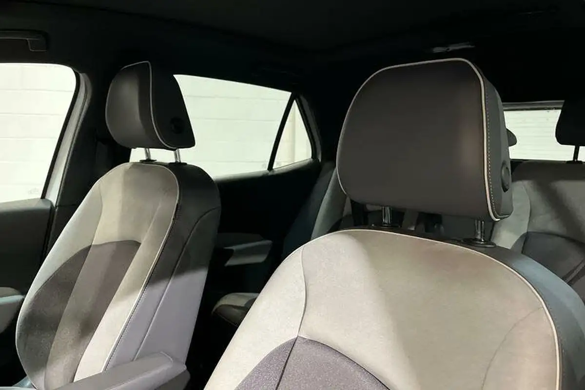 2021-volkswagen-id3-e-family-204ps-performance-big-18