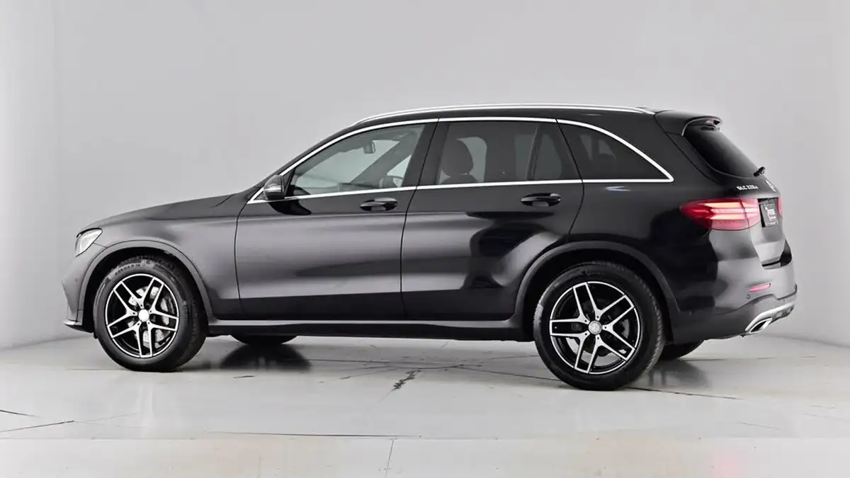 2016-mercedes-benz-glc-class-21d-glc220d-amg-line-ss-station-wagon-auto-big-64