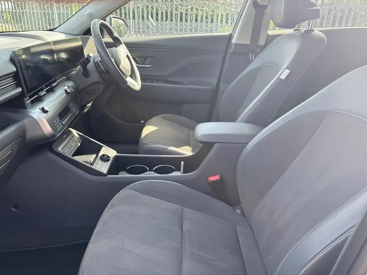 2023-hyundai-kona-e-ultimate-218ps-65kwh-big-34