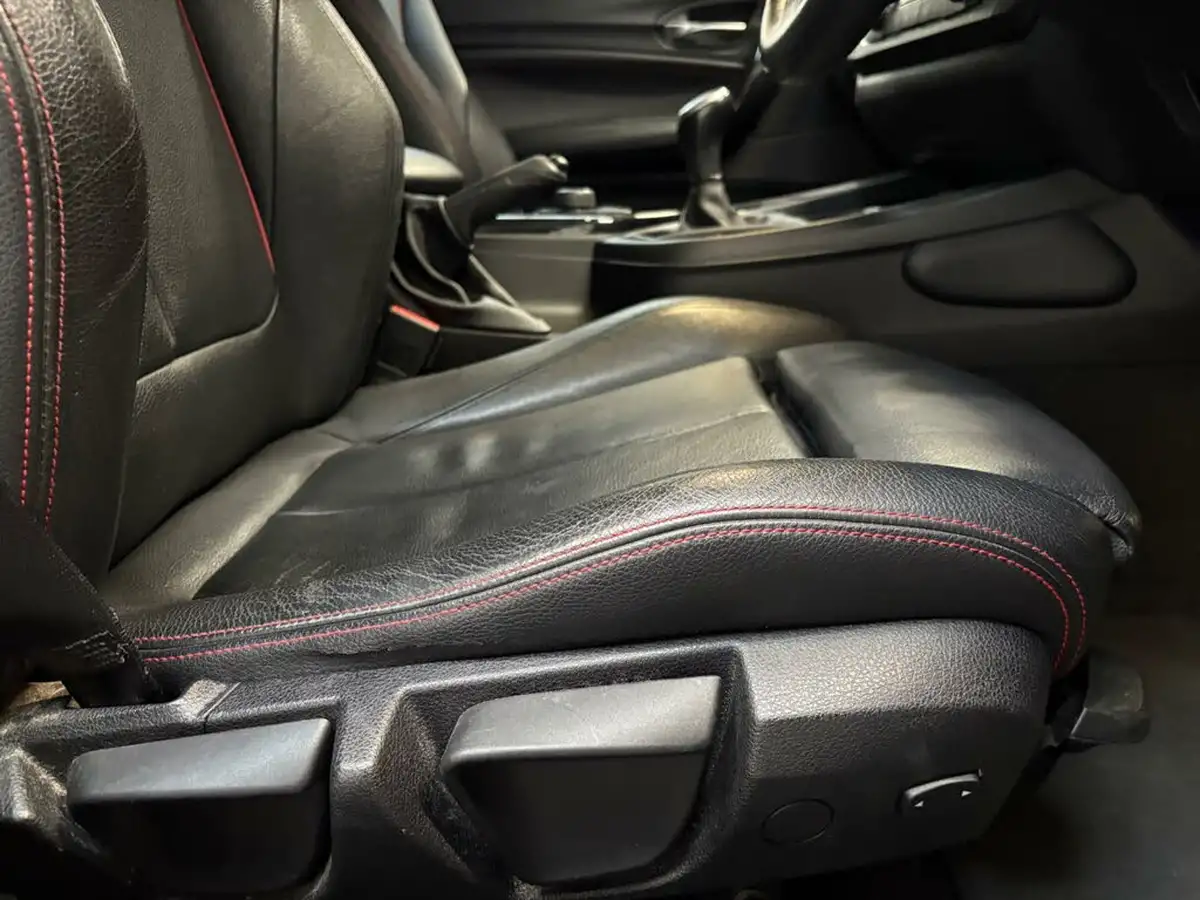 2012-bmw-1-series-20td-118d-sport-hatchback-5d-big-12
