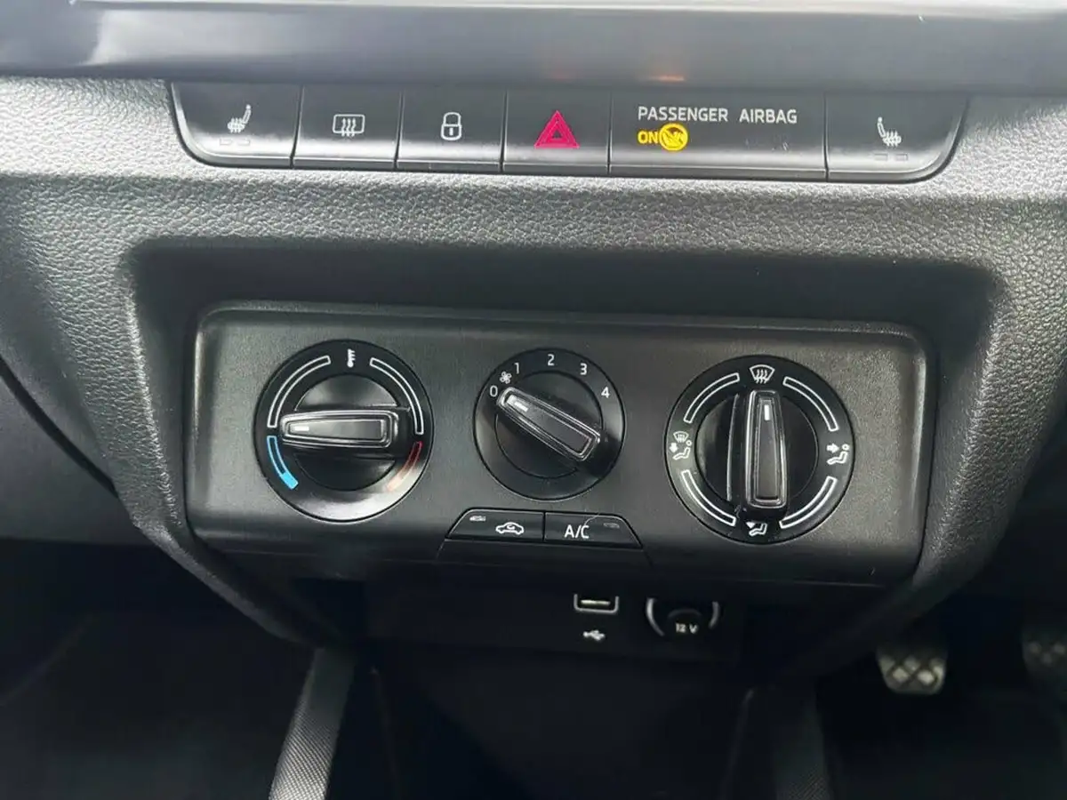 2020-skoda-fabia-10-mpi-se-drive-big-17