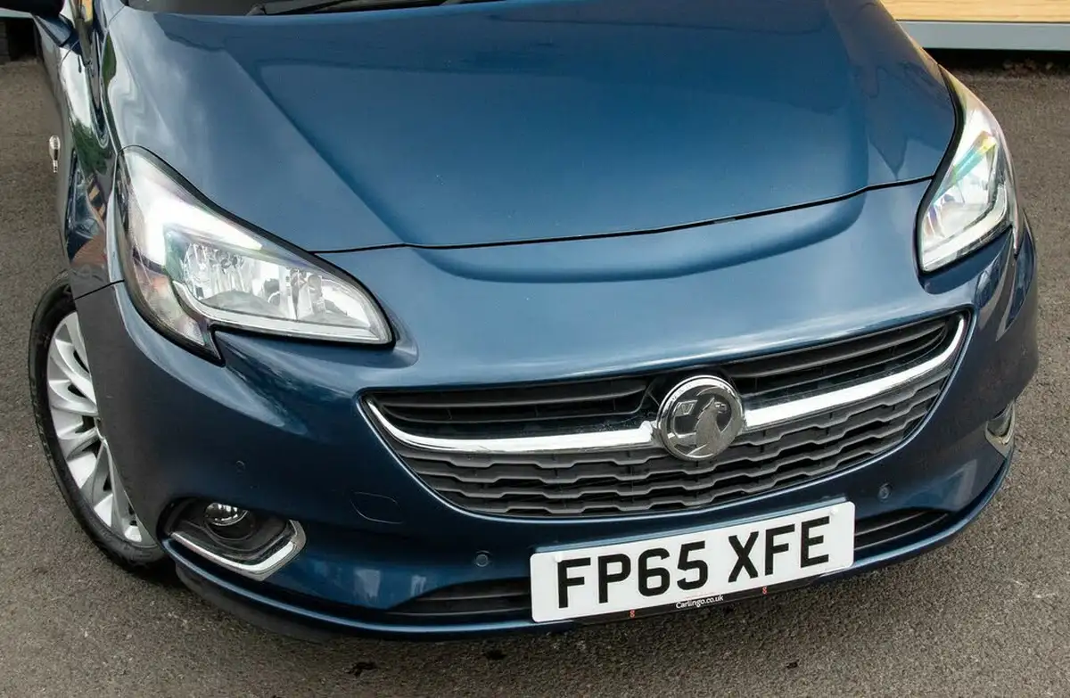 2015-vauxhall-corsa-14i-se-90ps-ecoflex-3d-1398cc-big-9
