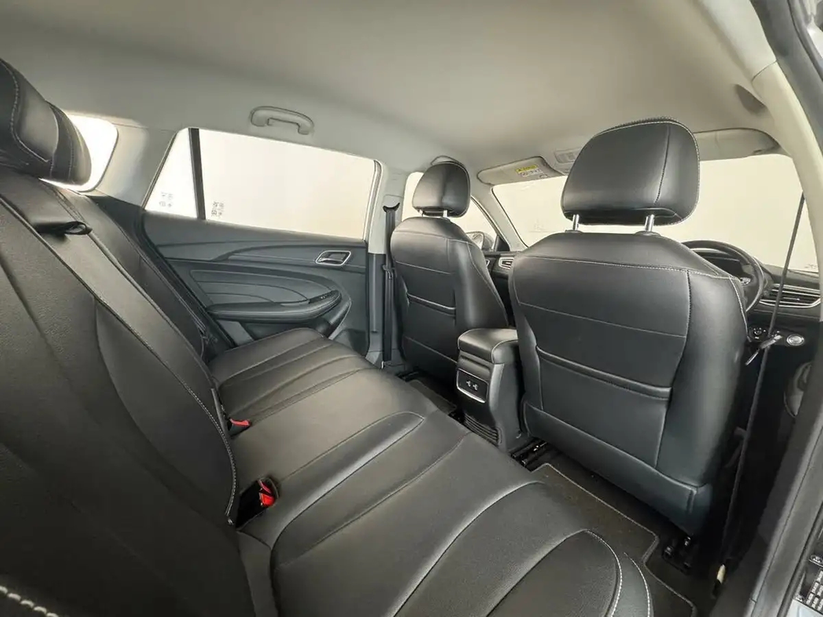 2021-mg-mg5-e-exclusive-ev-long-range-big-14