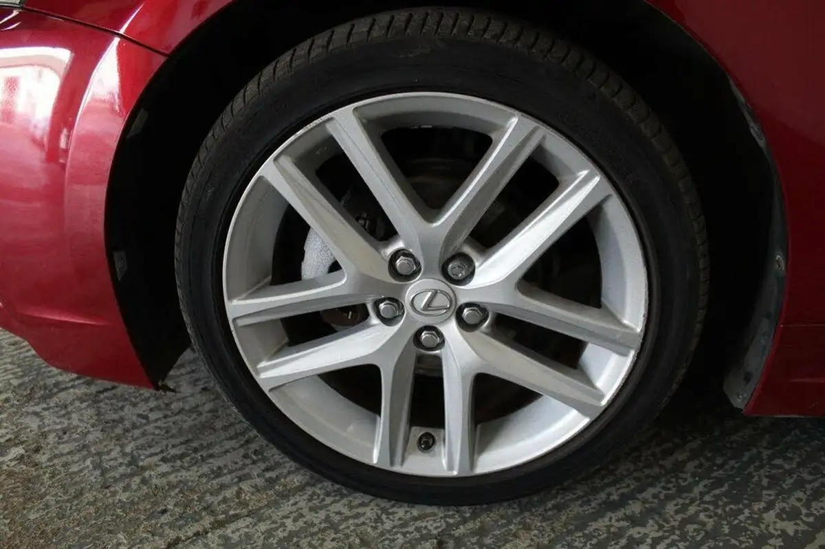 2014-lexus-ct-200h-18-premier-big-55