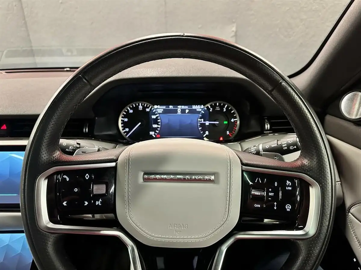 2022-land-rover-range-rover-evoque-20-d200-r-dynamic-hse-big-25