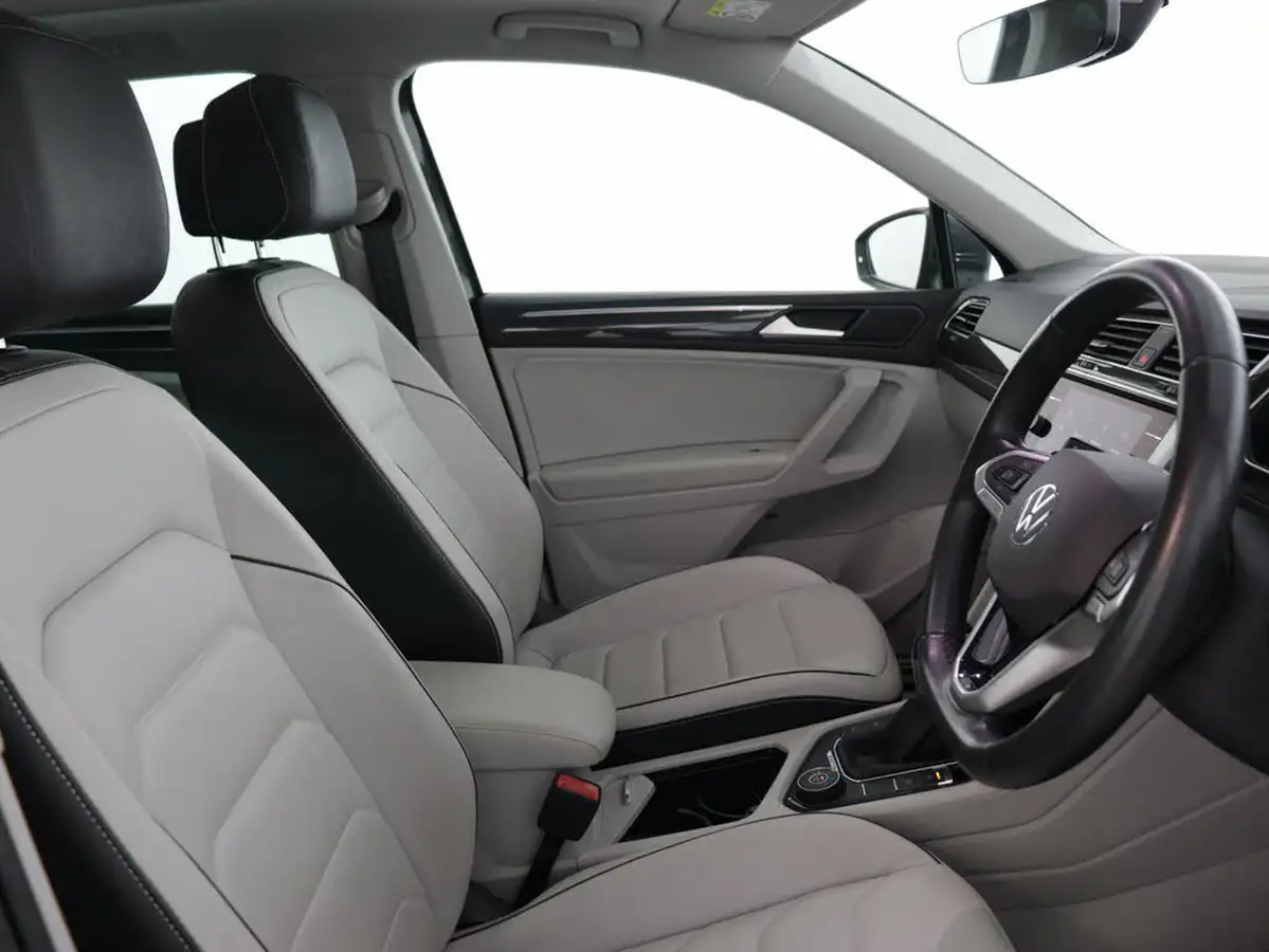 2021-volkswagen-tiguan-20-tsi-elegance-big-41