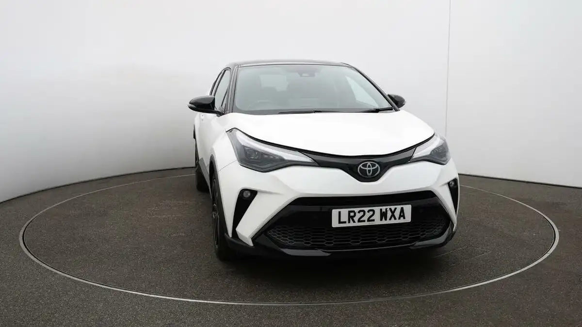 2022-toyota-c-hr-18-vvt-i-gr-sport-big-32