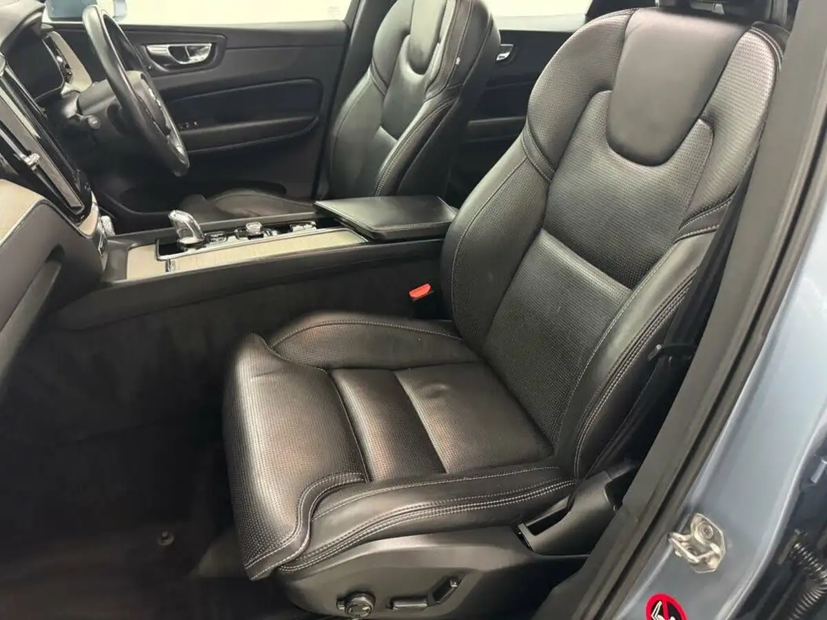 2018-volvo-xc60-20-t8-inscription-pro-390bhp-twin-engine-big-64