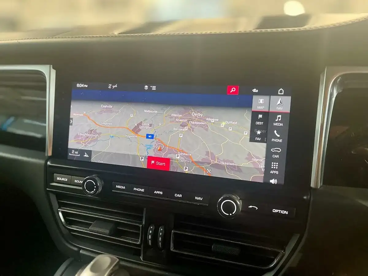 2019-porsche-macan-30-v6-s-big-17