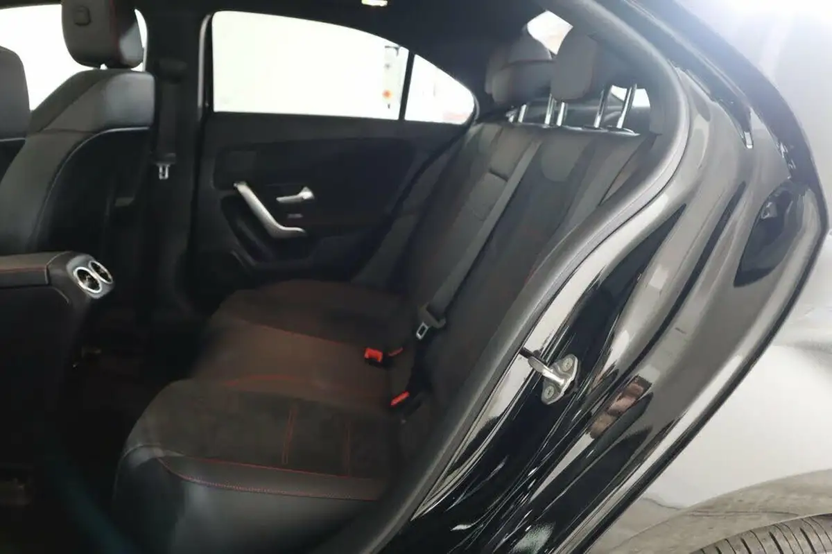 2020-mercedes-benz-a-class-13-a250e-amg-line-premium-plus-saloon-4d-big-13
