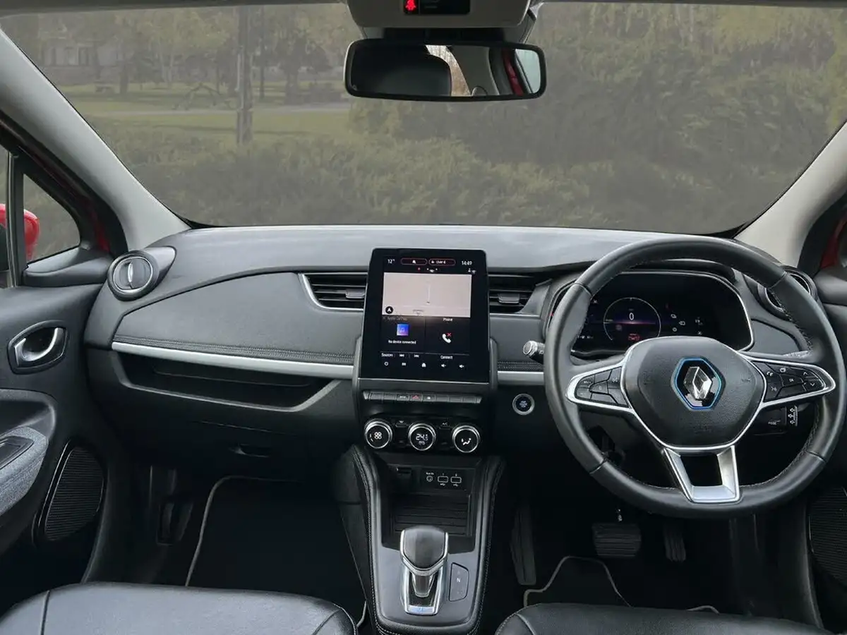 2021-renault-zoe-e-i-gt-line-big-8