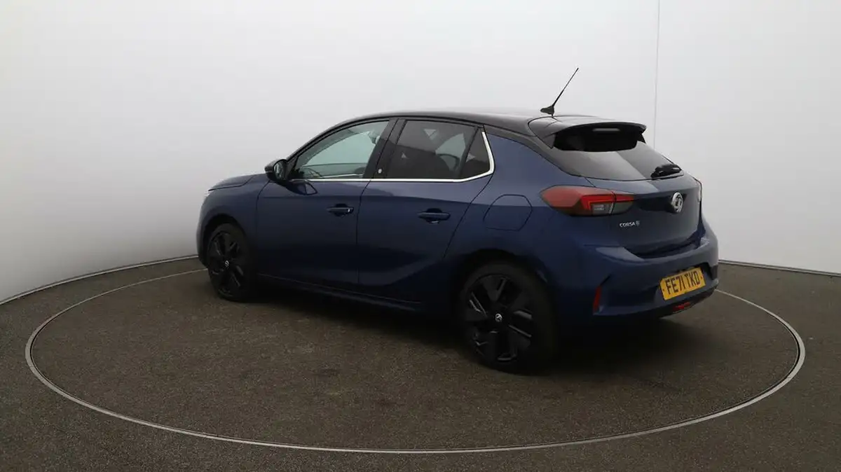 2021-vauxhall-corsa-e-elite-premium-big-60