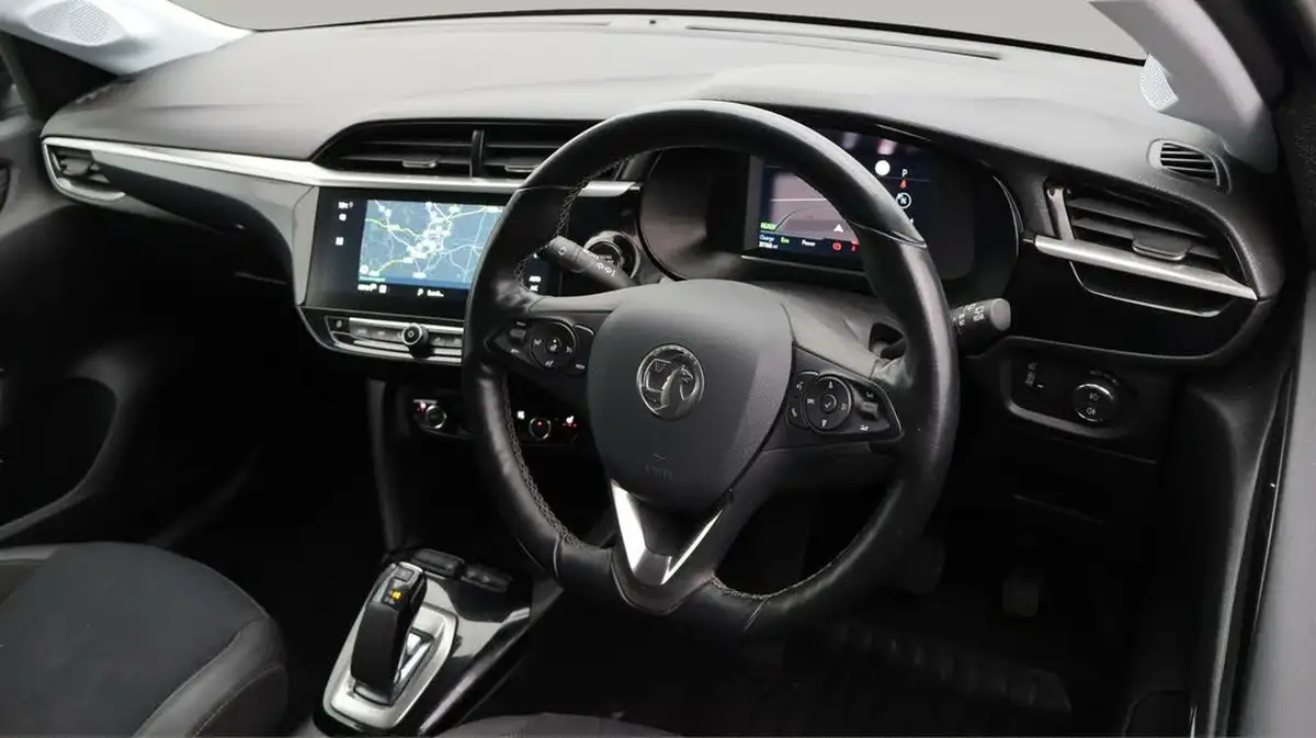 2021-vauxhall-corsa-e-elite-premium-big-8