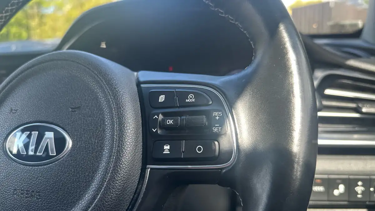 2021-kia-e-niro-ev-4-big-25