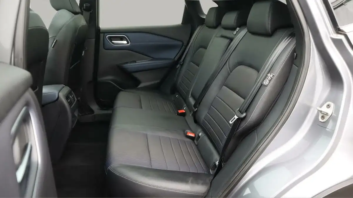 2022-nissan-qashqai-13-dig-t-tekna-140ps-mild-hybrid-big-16