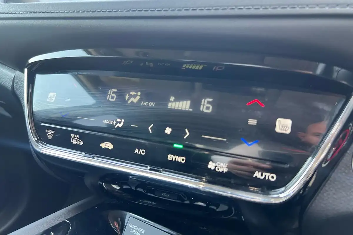 2019-honda-hr-v-15-i-vtec-ex-big-21