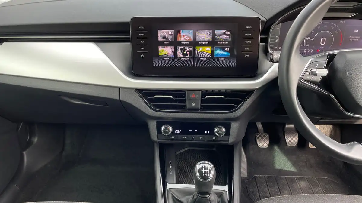 2021-skoda-kamiq-10-tsi-se-l-109ps-big-11