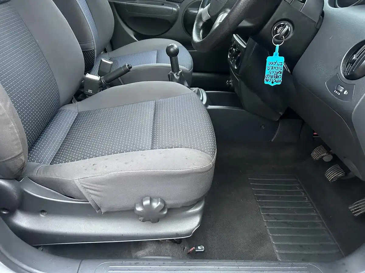 2008-chevrolet-kalos-12-se-big-11