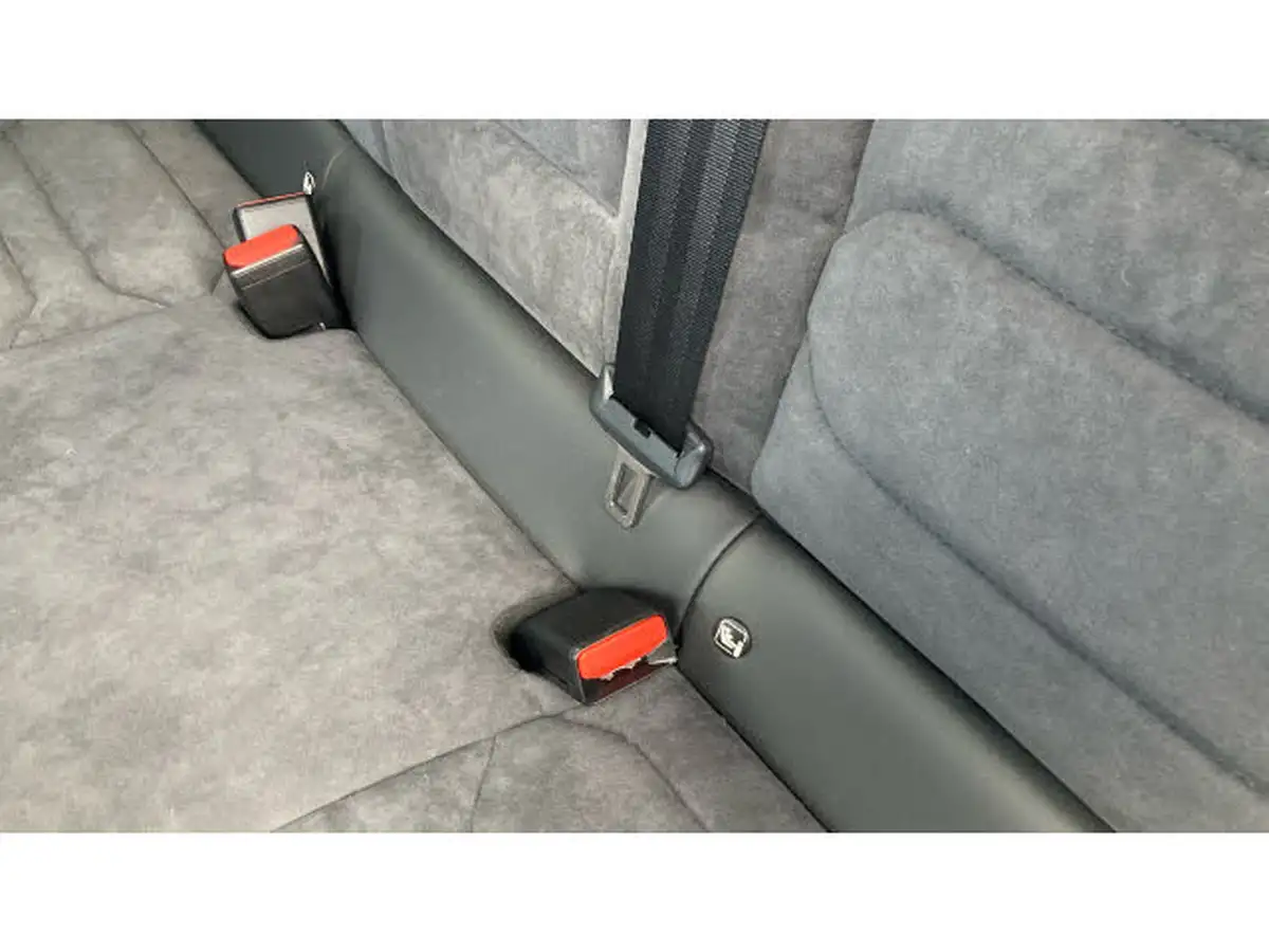 2024-citroen-c4-e-e-series-156ps-54kwh-big-16