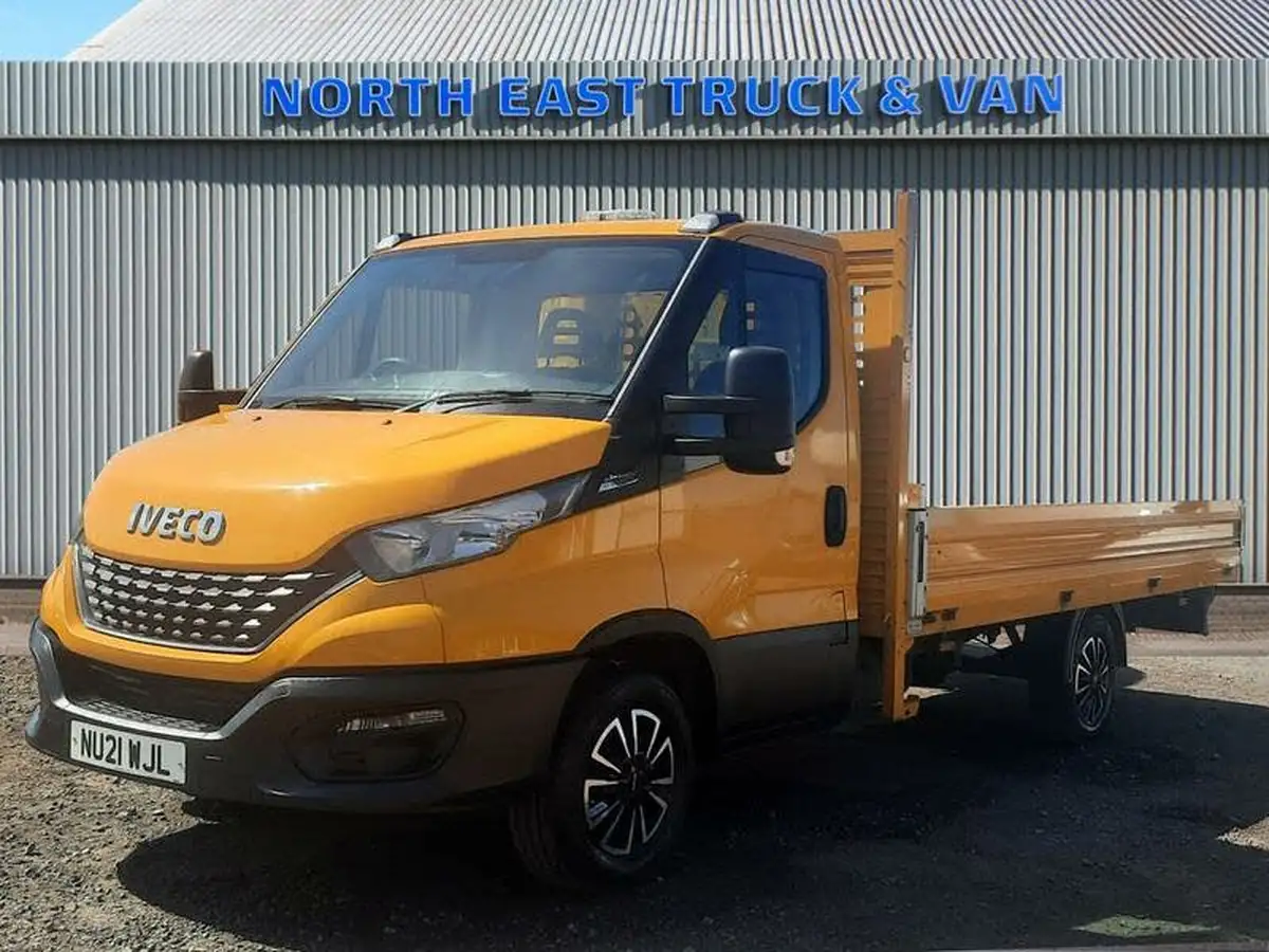 2021-iveco-daily-s-class-23td-35s14-3450-eu6-chassis-cab-hi-matic-big-2