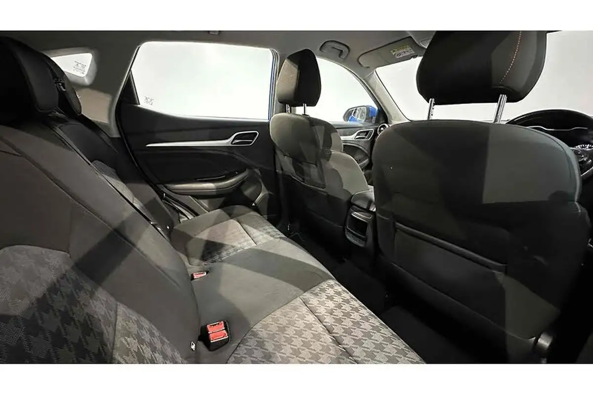 2021-mg-zs-suv-10t-gdi-excite-big-23