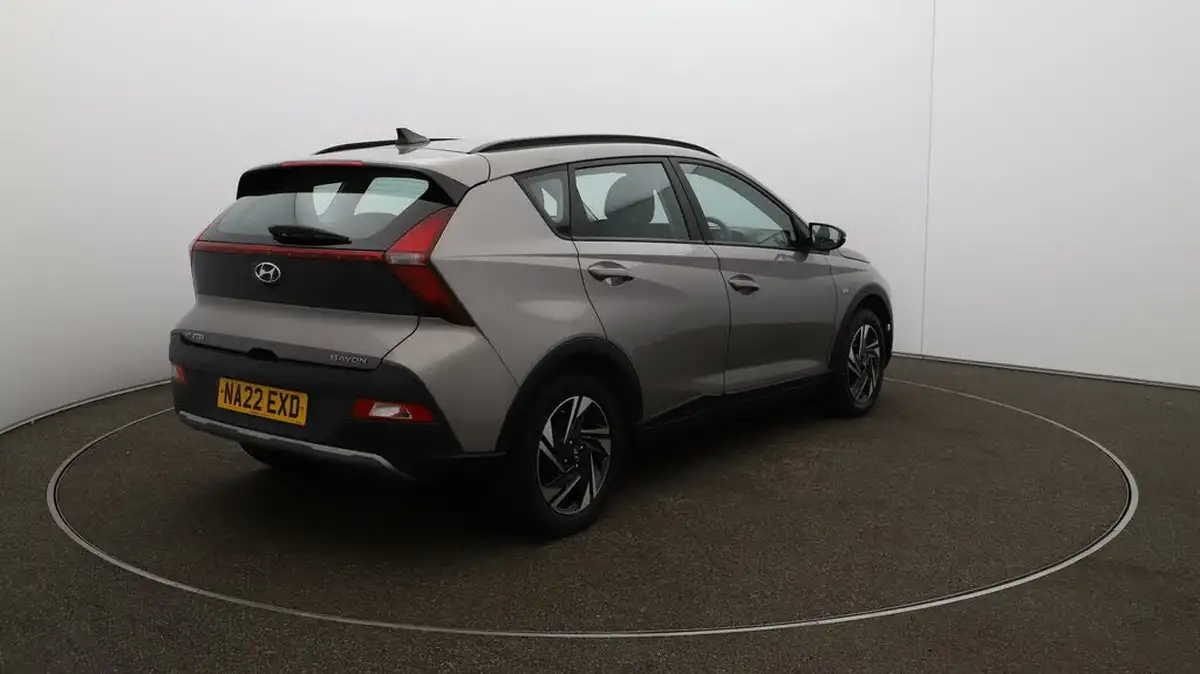 2022-hyundai-bayon-10-t-gdi-se-connect-dct-big-54