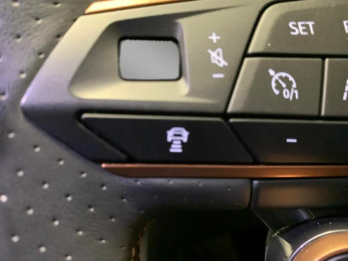 2022-cupra-formentor-20-tsi-vz3-big-30