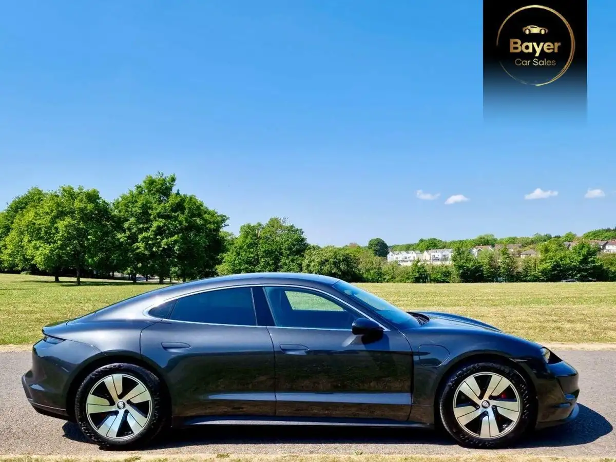 2021-porsche-taycan-e-4s-530ps-big-2