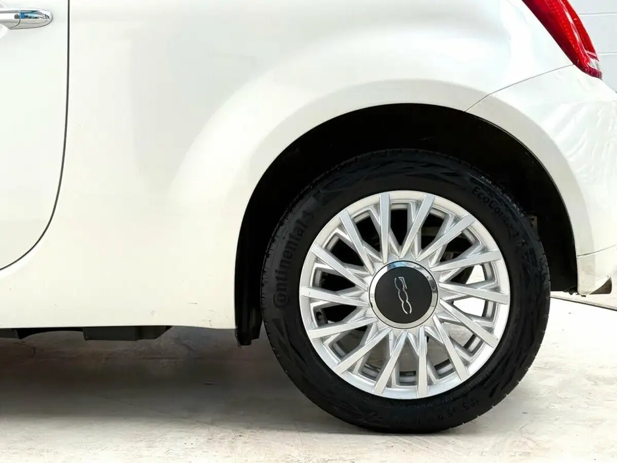 2021-fiat-500-10-lounge-big-13