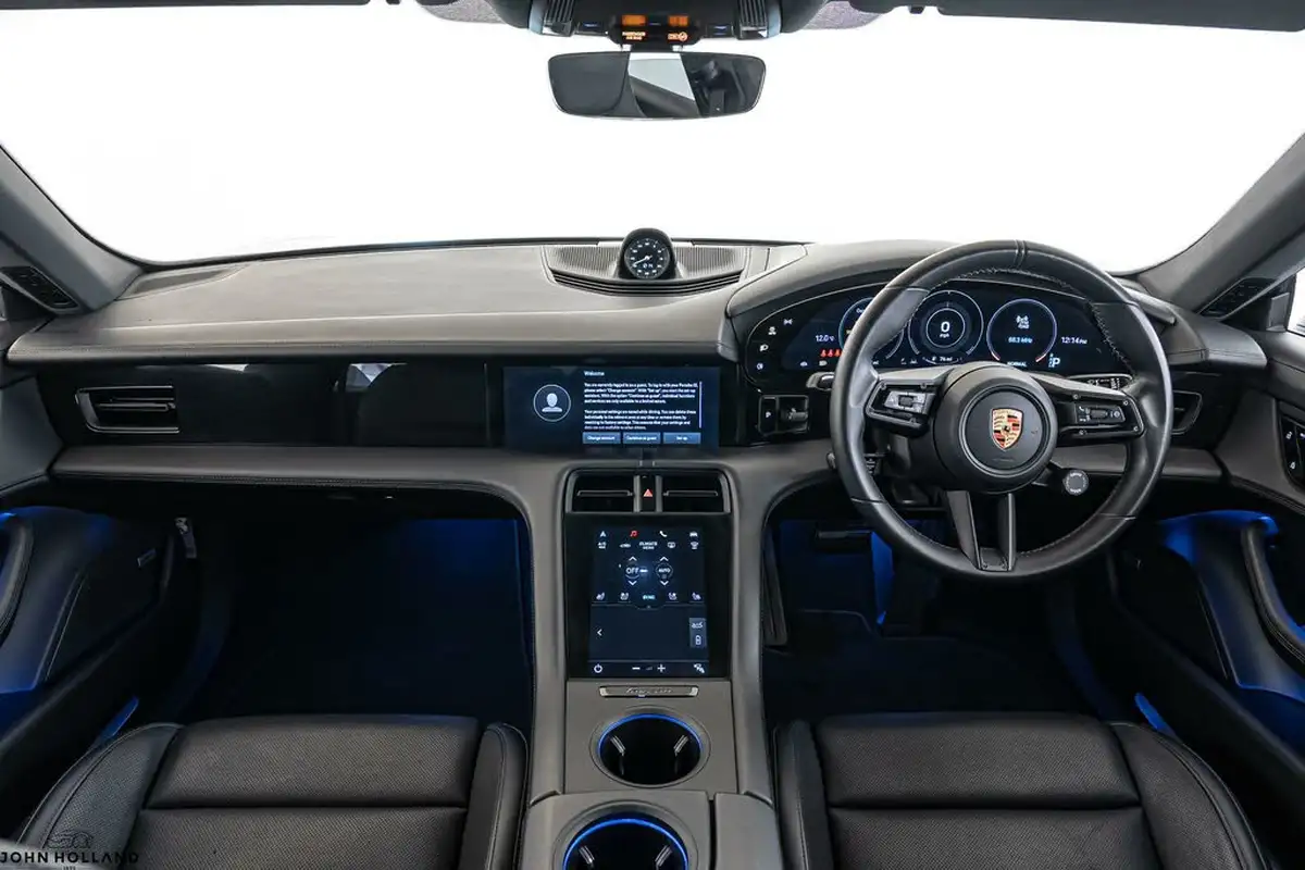 2021-porsche-taycan-e-4s-571ps-performance-battery-plus-big-10