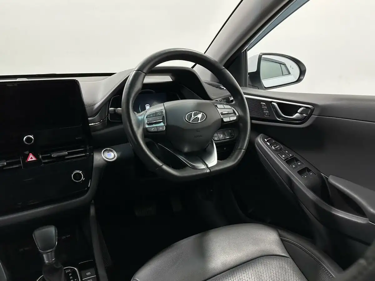 2020-hyundai-ioniq-16-gdi-premium-se-hybrid-big-9