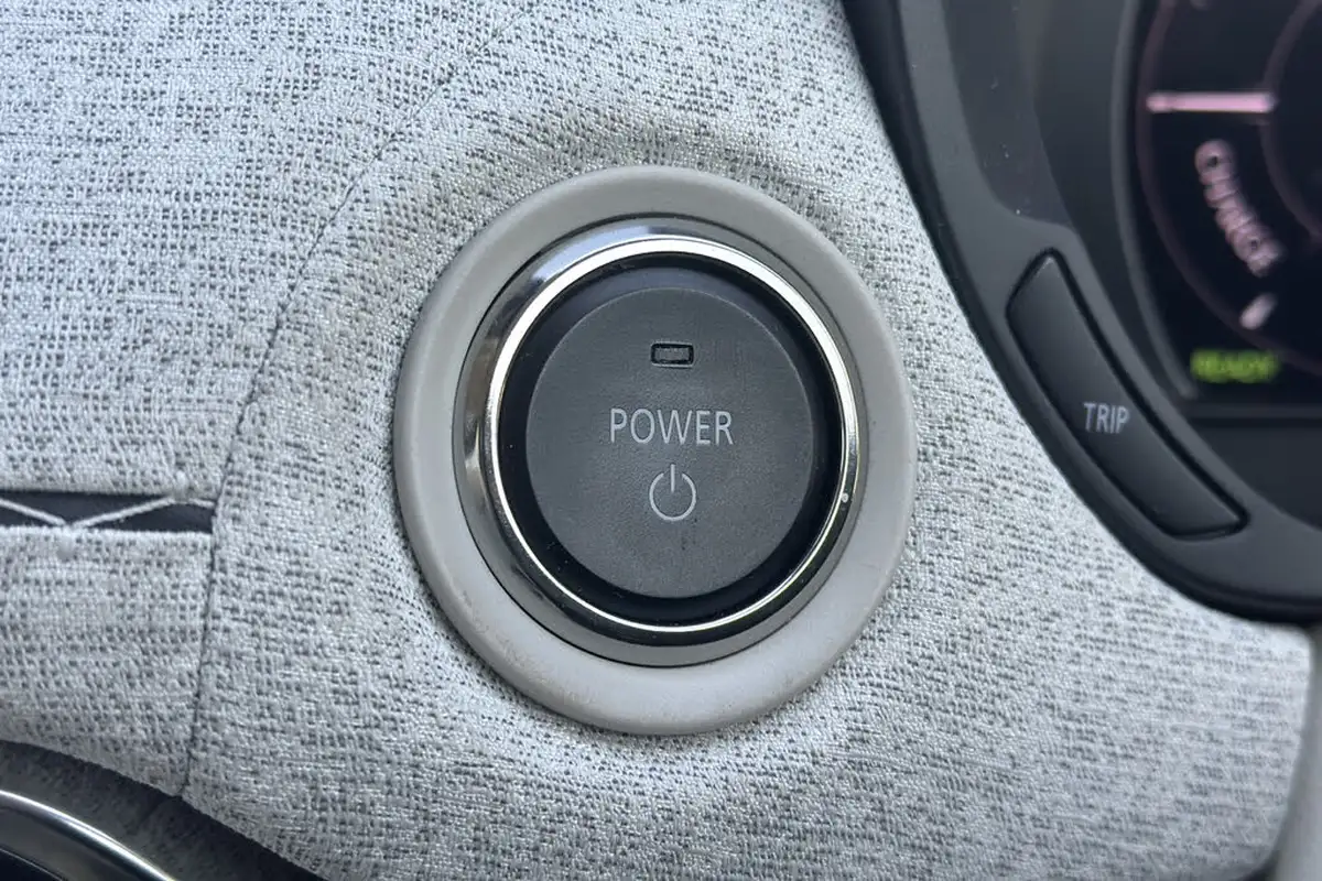 2022-mazda-cx-60-25-e-skyactiv-takumi-big-20